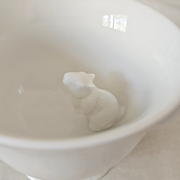 Squirrel mug with bushy tail handle by IMM - Picture 2 of 7